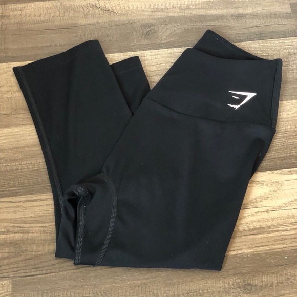 Gymshark Cropped Black Seamless Leggings - Picture 4 of 10
